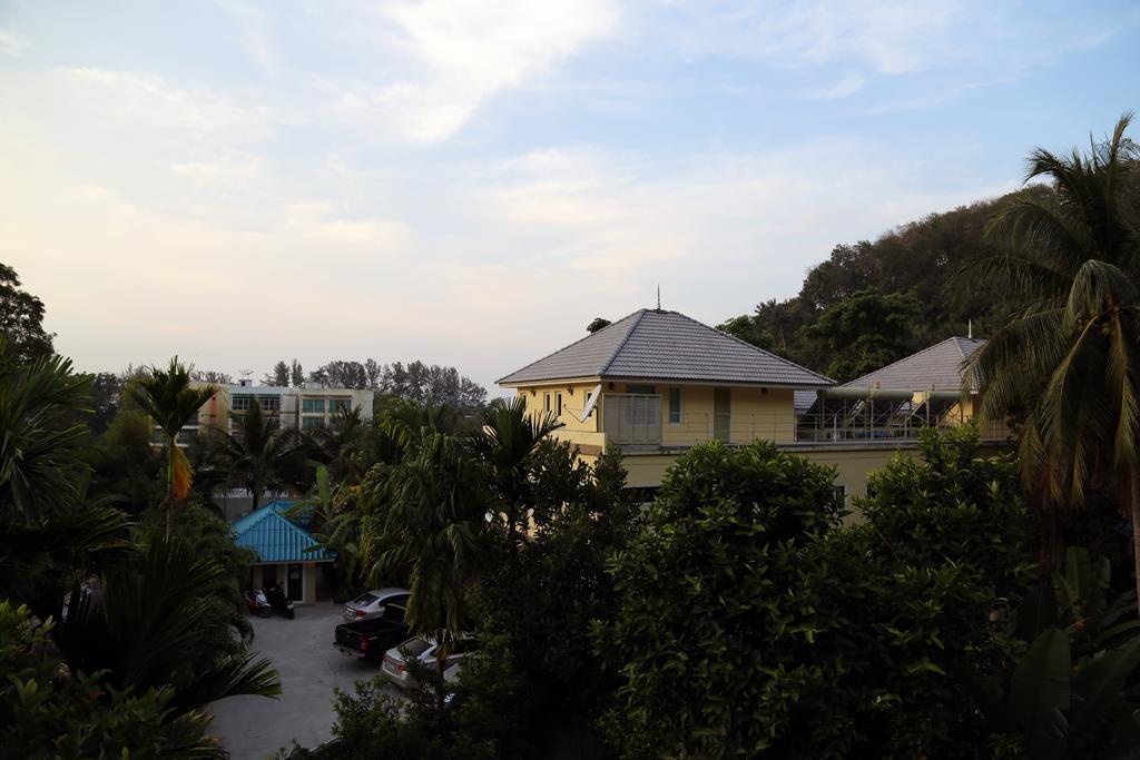Naka Resort Kamala Beach Exterior foto
