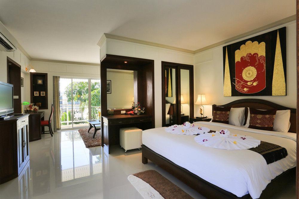Naka Resort Kamala Beach Exterior foto