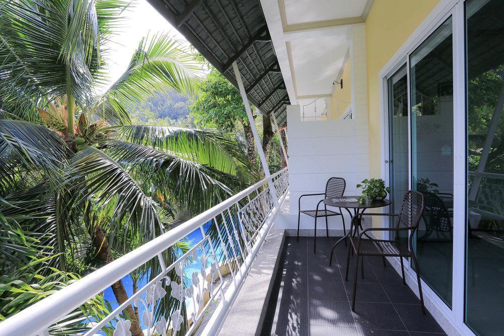 Naka Resort Kamala Beach Exterior foto