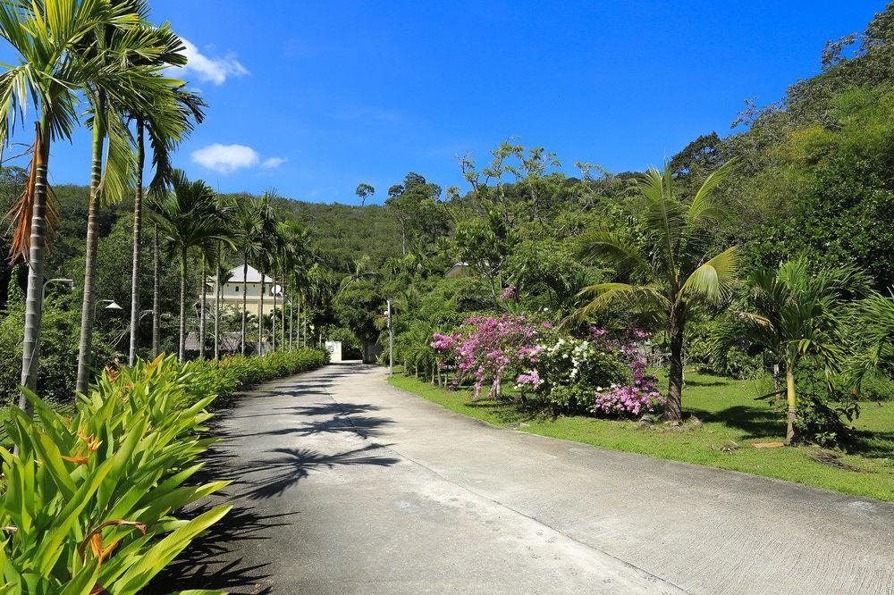 Naka Resort Kamala Beach Exterior foto