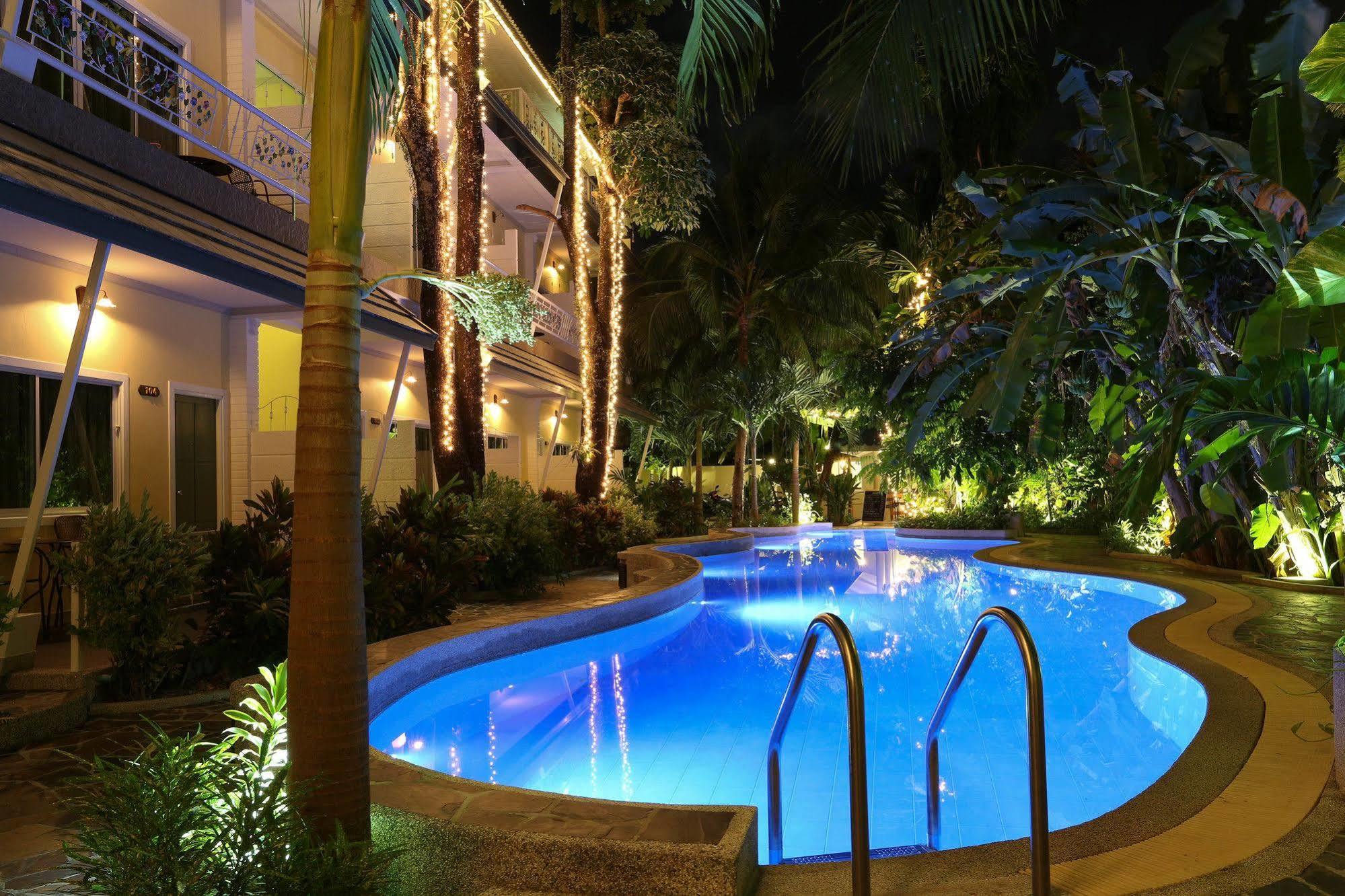Naka Resort Kamala Beach Exterior foto